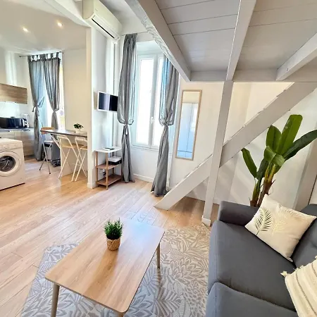 Beautiful Center * Cannes
